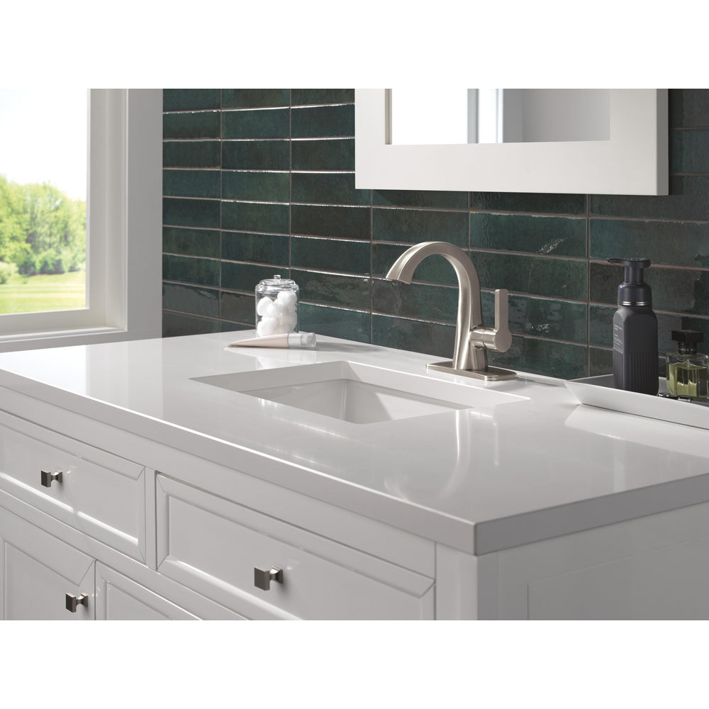 Delta Lineax Stainless