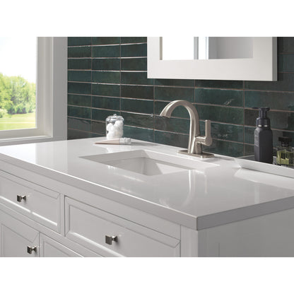 Delta Lineax Stainless