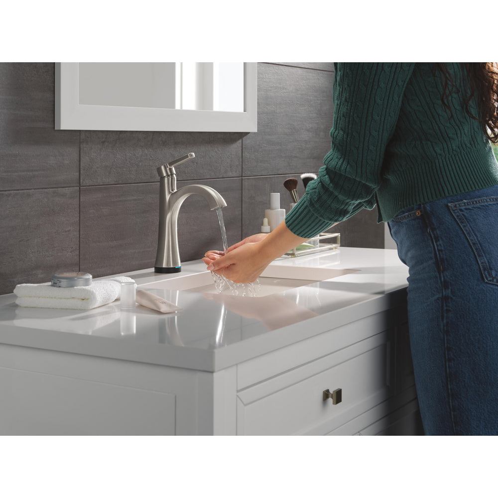 Delta Lineax Touch2O Stainless