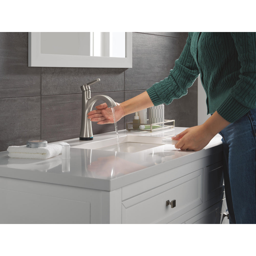 Delta Lineax Touch2O Stainless