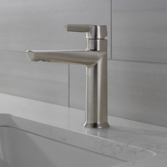 Delta Galeon Single Handle Bathroom Faucet - 571