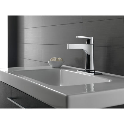 Delta Zura Touch2O Robinet de salle de bain avec technologie sans contact - 574T