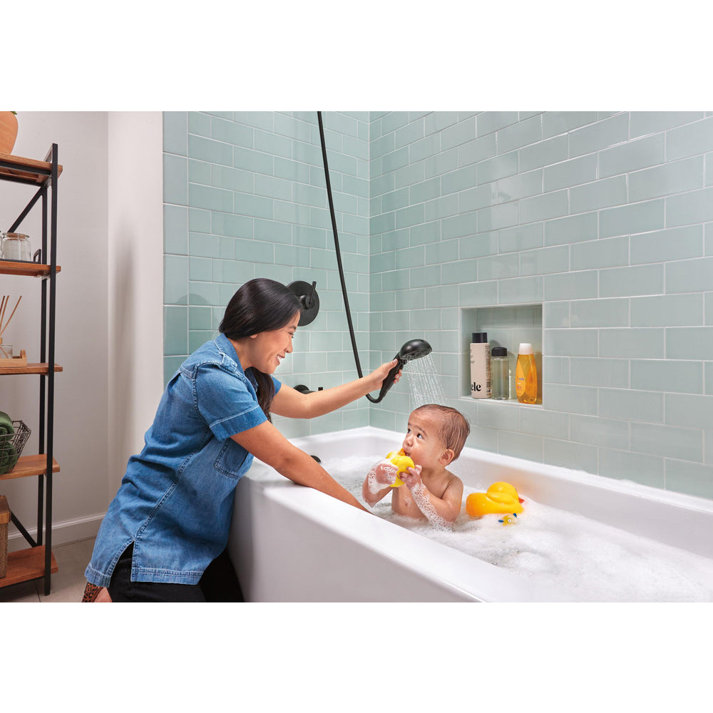 Douche H2Okinetic In2ition 5 fonctions deux-en-un Delta Universal Showering - 58480