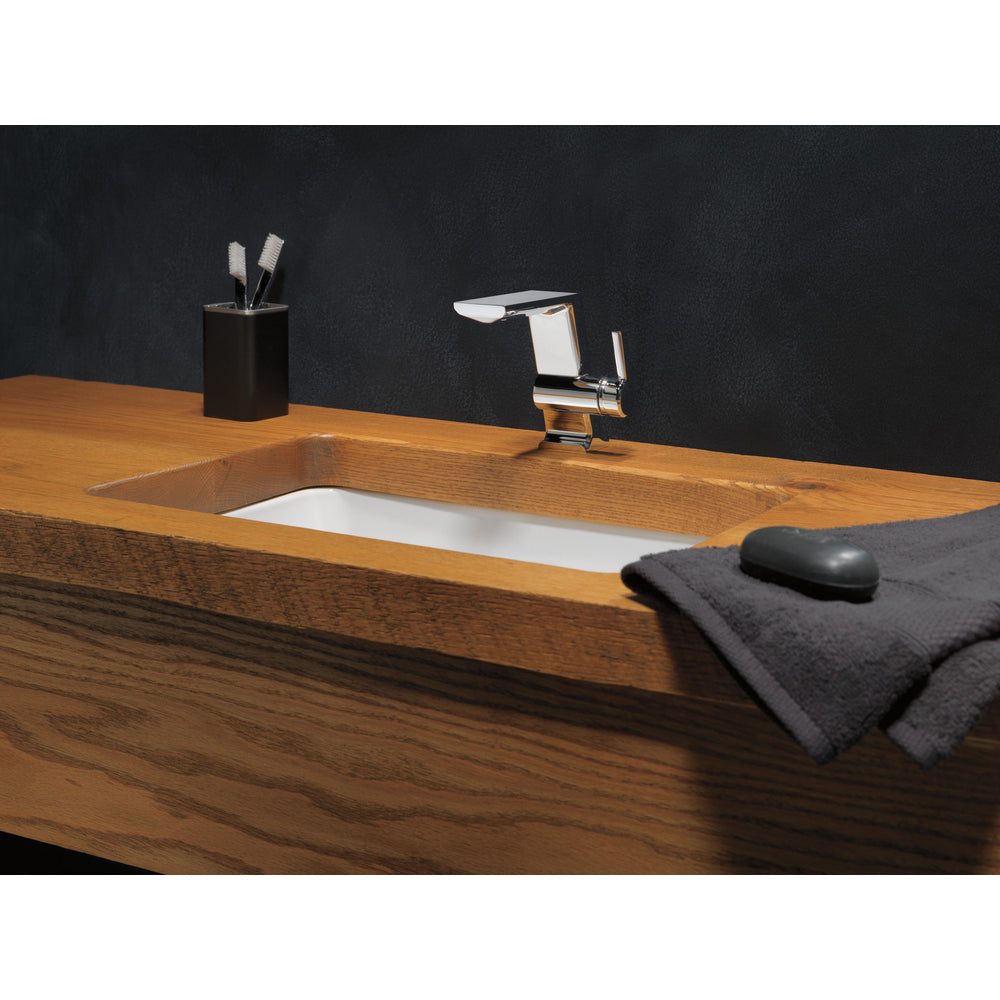 Robinet de salle de bain Delta Pivotal monotrou avec drain - 599
