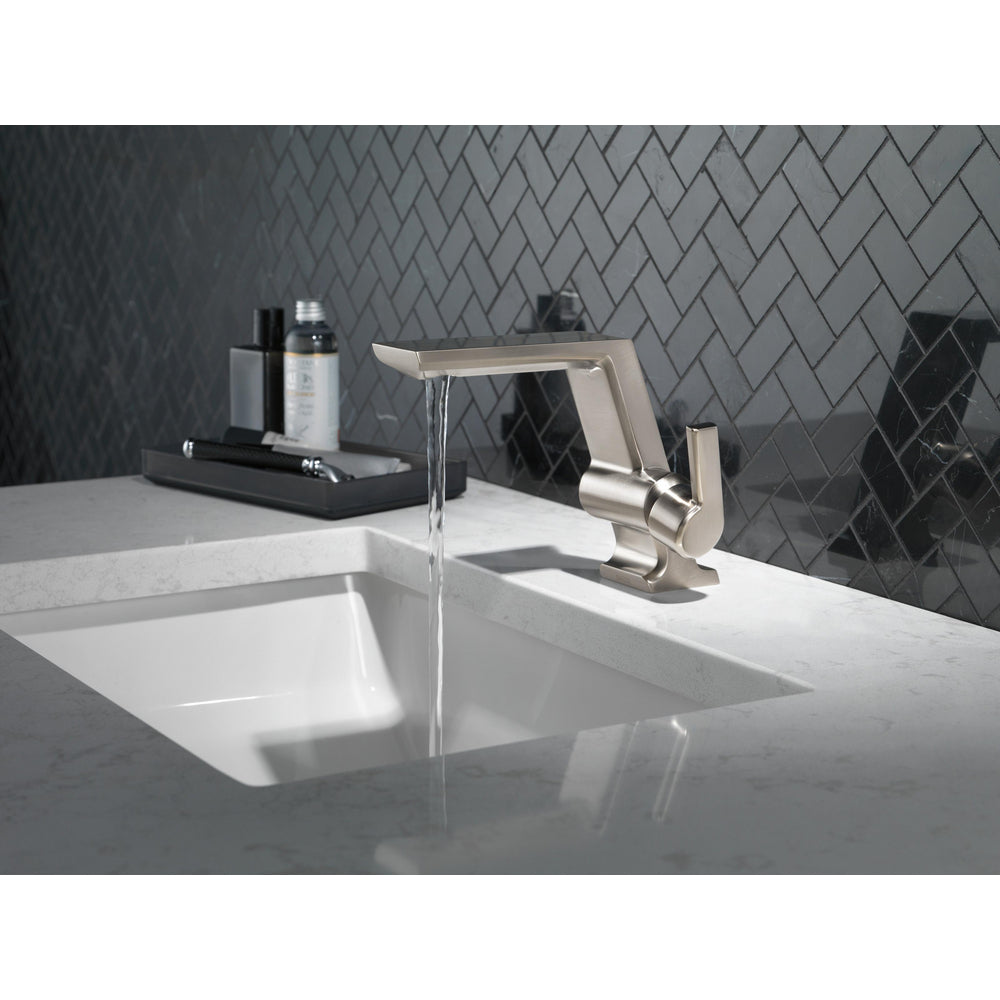Robinet de salle de bain Delta Pivotal monotrou avec drain - 599
