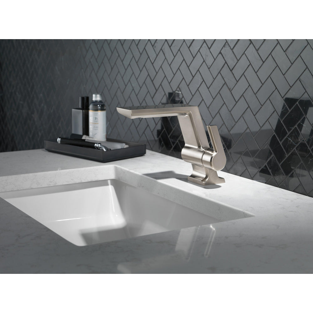 Robinet de salle de bain Delta Pivotal monotrou avec drain - 599