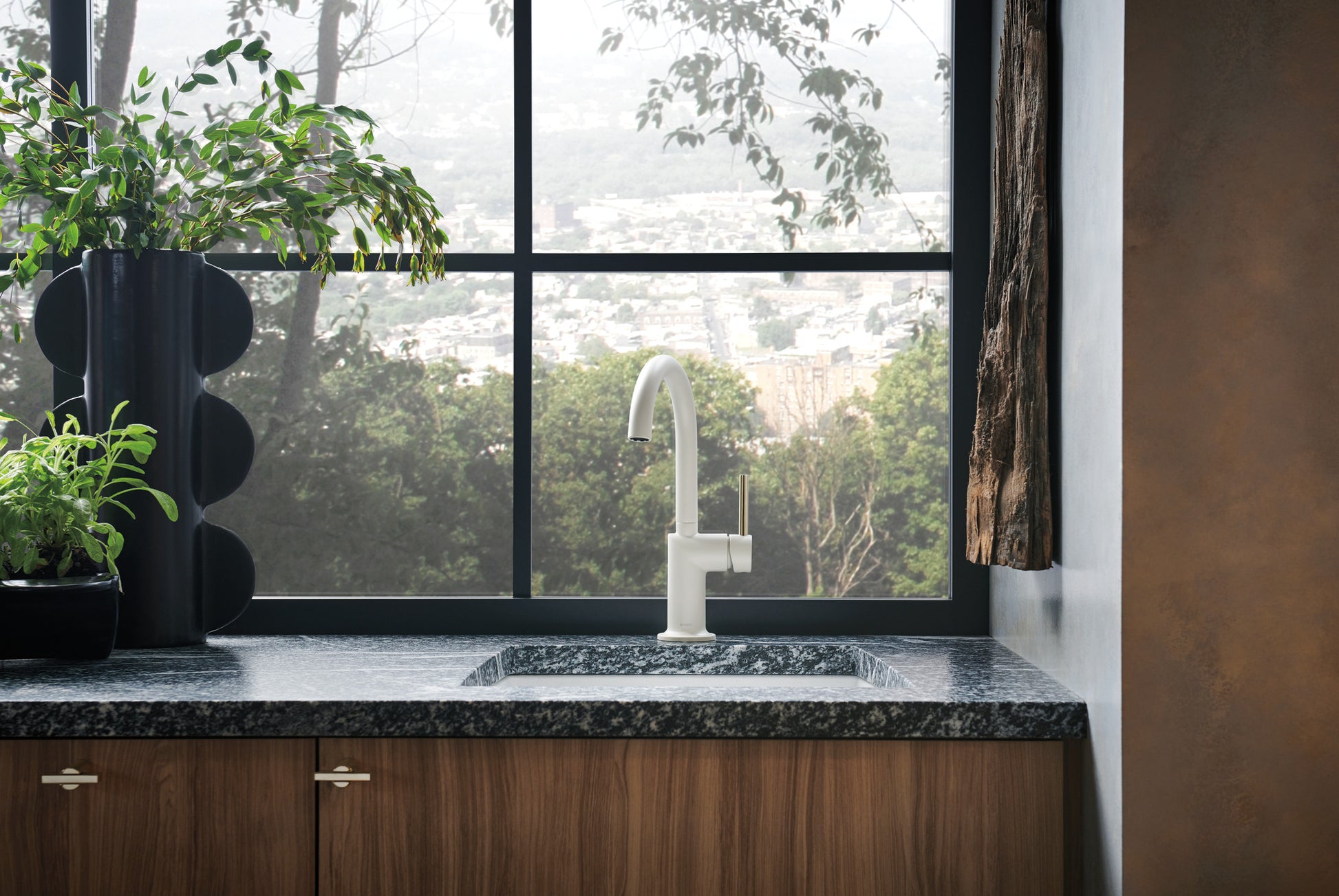 Brizo 61075LF-MWLHP Odin Bar Faucet with Arc Spout, Matte White (Jason Wu for Brizo)