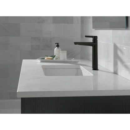 Delta Galeon Single Handle Mid-Height Bathroom Faucet - 671