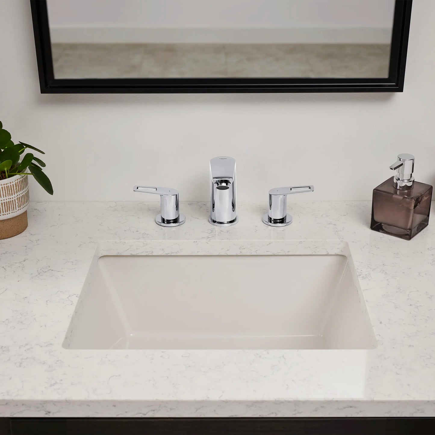 Grohe 8-Inch Widespread 2-Handle M-Size Bathroom Faucet, 1.2 GPM