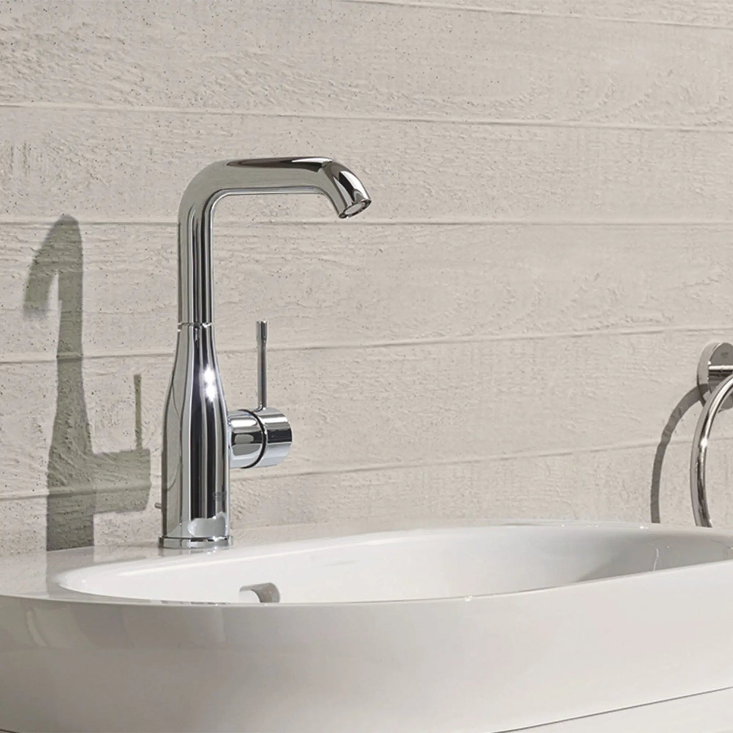 Grohe Essence Single Hole Single-Handle L-Size Bathroom Faucet 4.5 L/min (1.2 gpm) - 23486