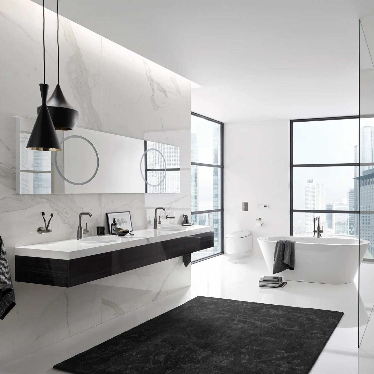 Grohe Essence Single Hole Single-Handle L-Size Bathroom Faucet 4.5 L/min (1.2 gpm) - 23486