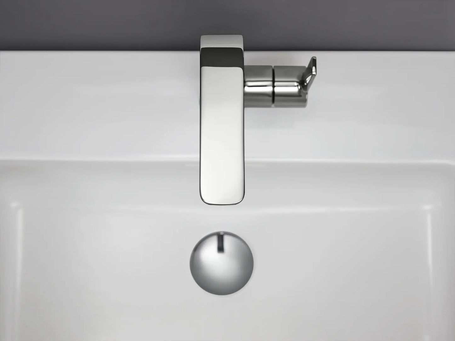 Grohe Lineare Single Hole Single-Handle L-Size Bathroom Faucet 4.5 L/min (1.2 gpm) - 23825