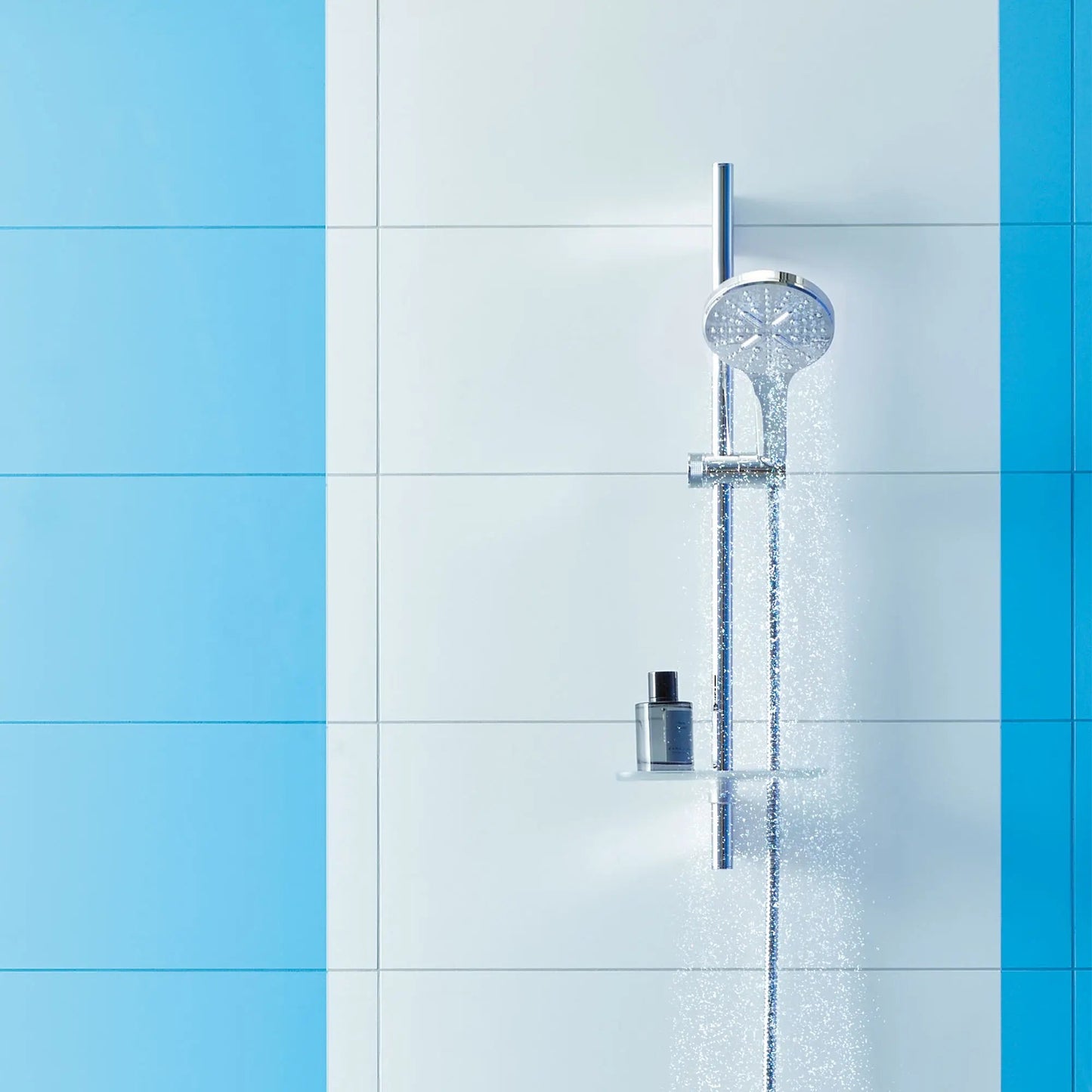 Grohe Rainshower SmartActive 24" Shower Slide Bar Kit - 3 Sprays, 6.6 L/min (1.75 gpm) - 26547