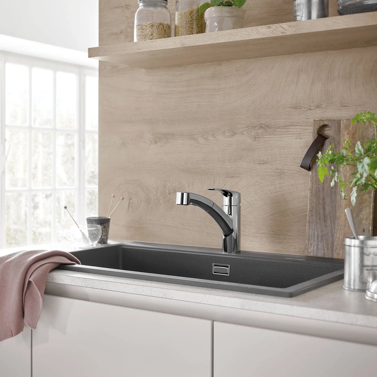Grohe Eurosmart Single-Handle Dual Spray Pull-Out Kitchen Faucet 1.75 GPM - 30306