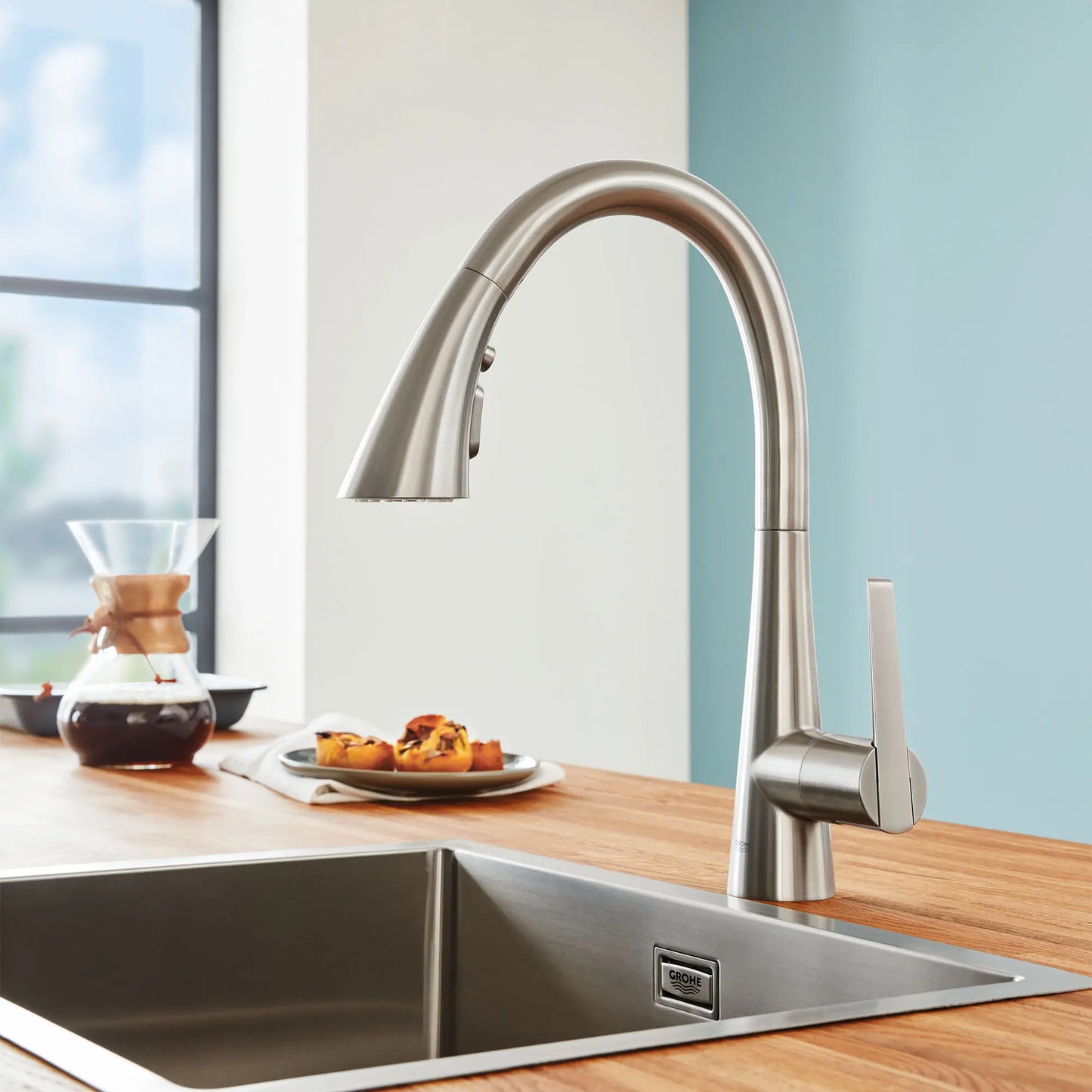 Grohe Zedra Single-Handle Pull Down Triple Spray Bar Faucet 1.75 gpm - 30368