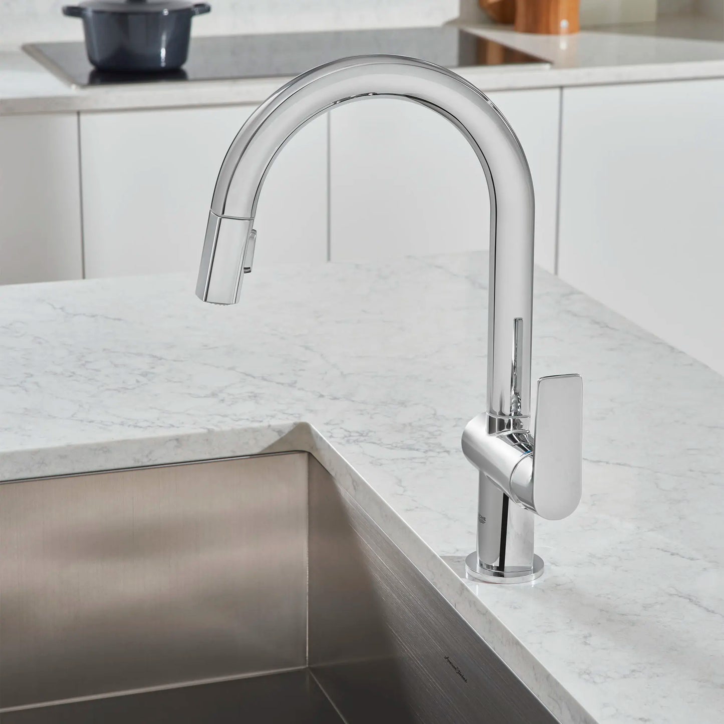 Grohe Defined Single-Handle Pull Down Dual Spray Bar Faucet 1.75 gpm - 30378
