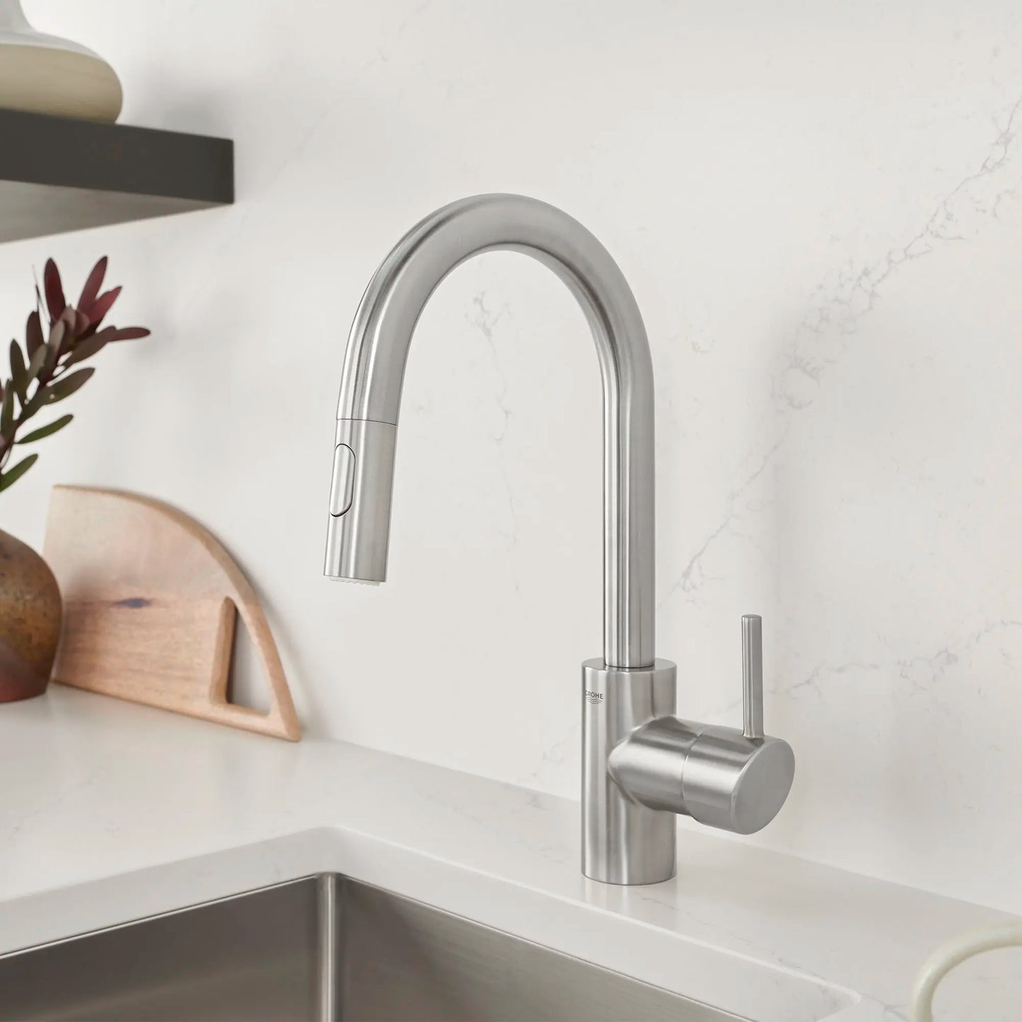 Grohe Concetto Single-Handle Pull Down Bar Faucet (1.75 gpm) - 31479
