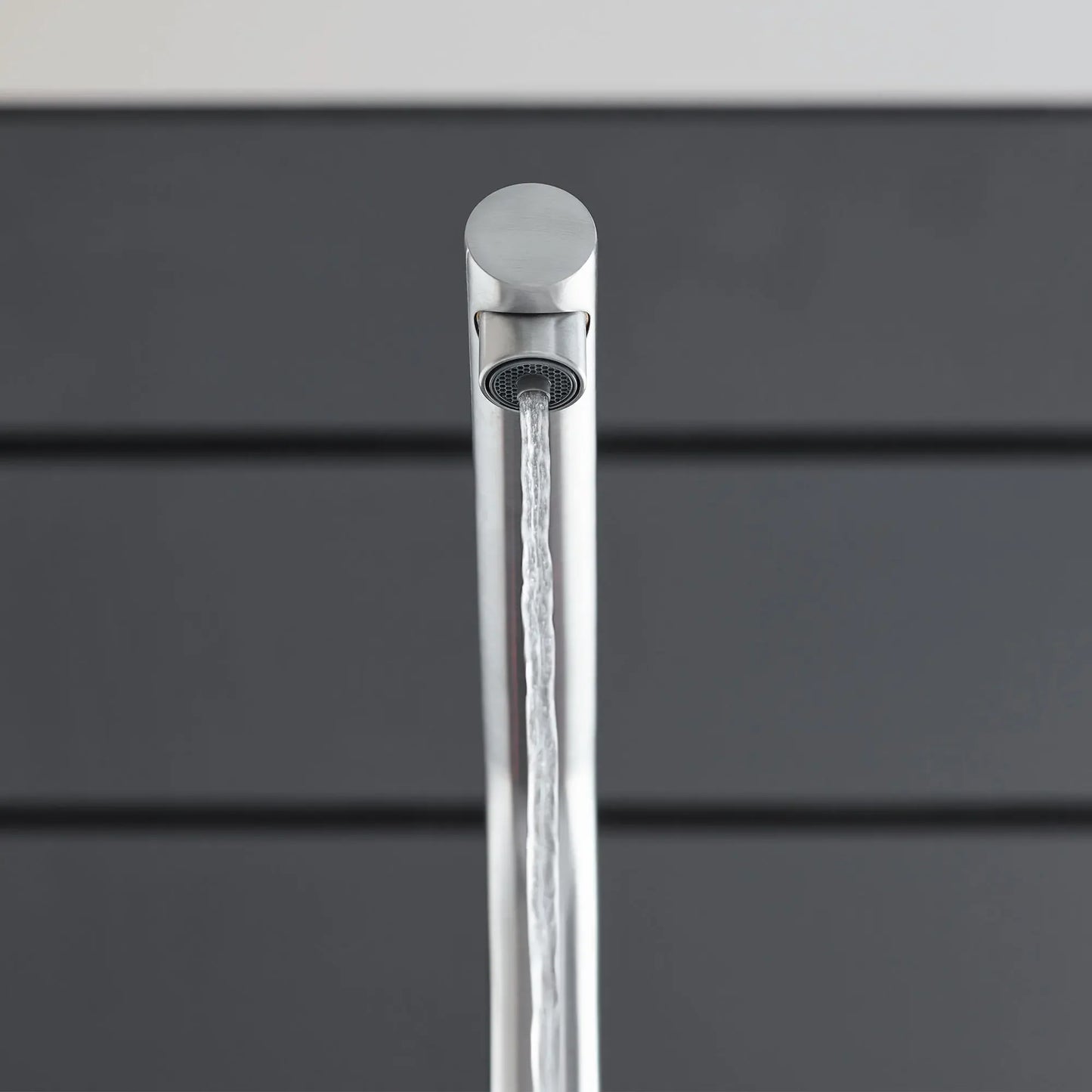Mitigeur de cuisine Grohe Blue à bec douchette extractible, un jet (6,6 L/min), avec eau réfrigérée et eau pétillante - 31608