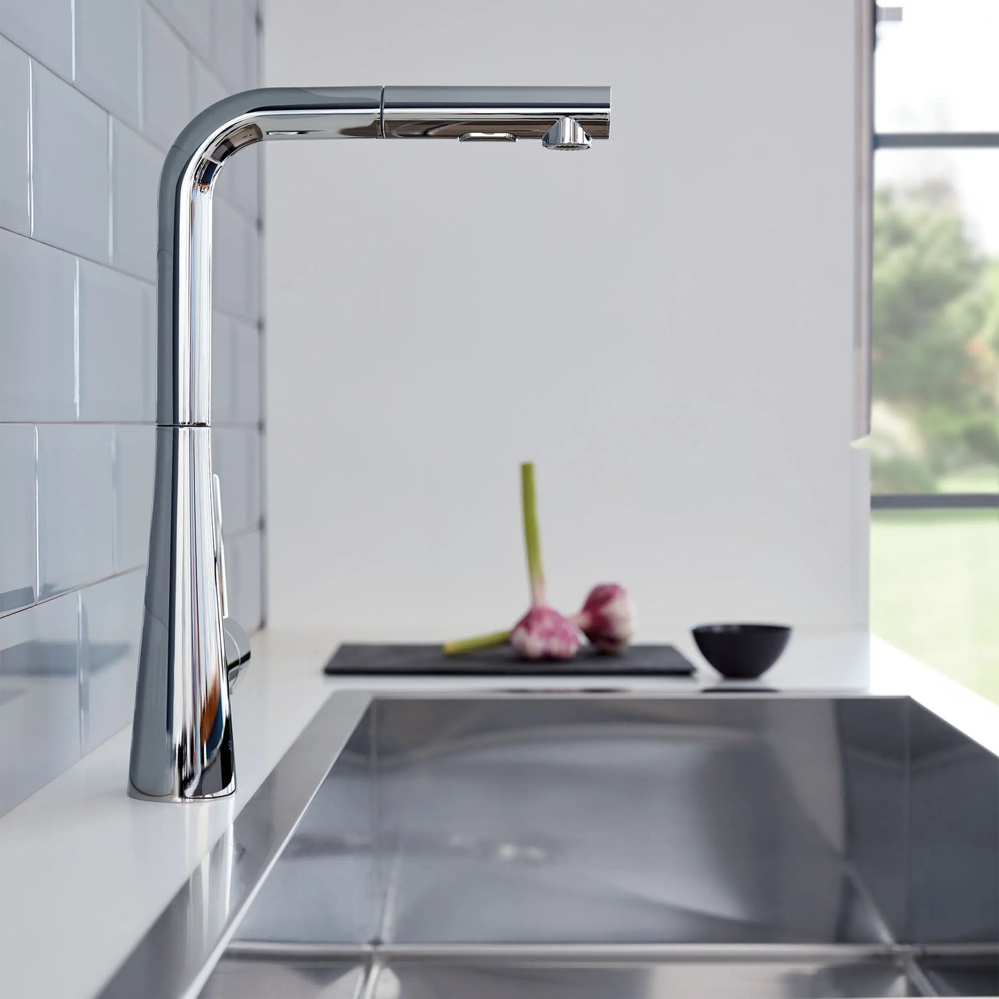 Grohe Zedra Single-Handle Pull-Out Kitchen Faucet Dual Spray (1.75 gpm) - 33893