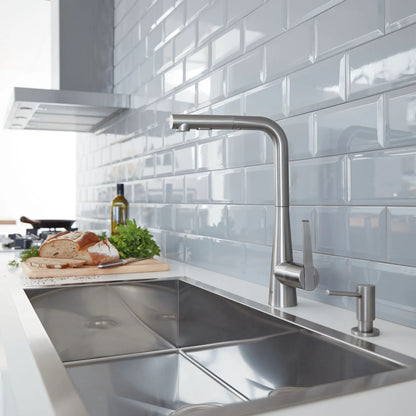 Grohe Zedra Single-Handle Pull-Out Kitchen Faucet Dual Spray (1.75 gpm) - 33893