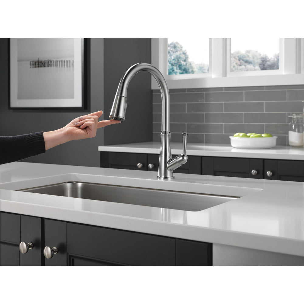 Delta Westville Single Handle Pull-Down Kitchen Faucet - 9110