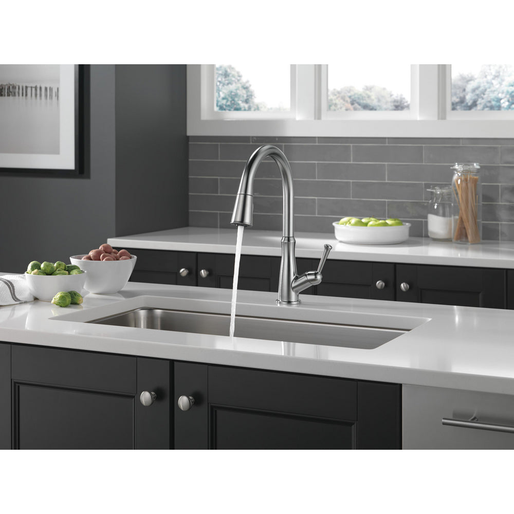 Delta Westville Single Handle Pull-Down Kitchen Faucet - 9110