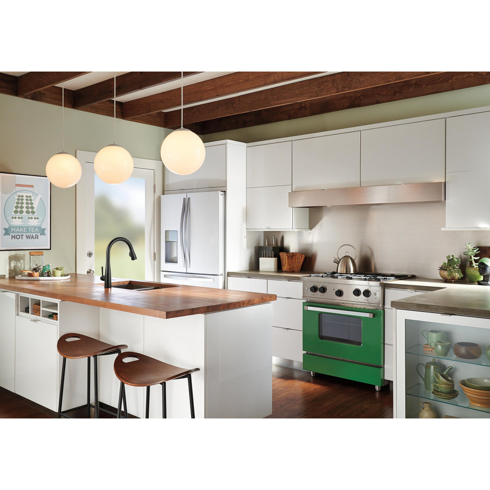 Delta Essa Single Handle Pull-Down Kitchen Faucet - 9113
