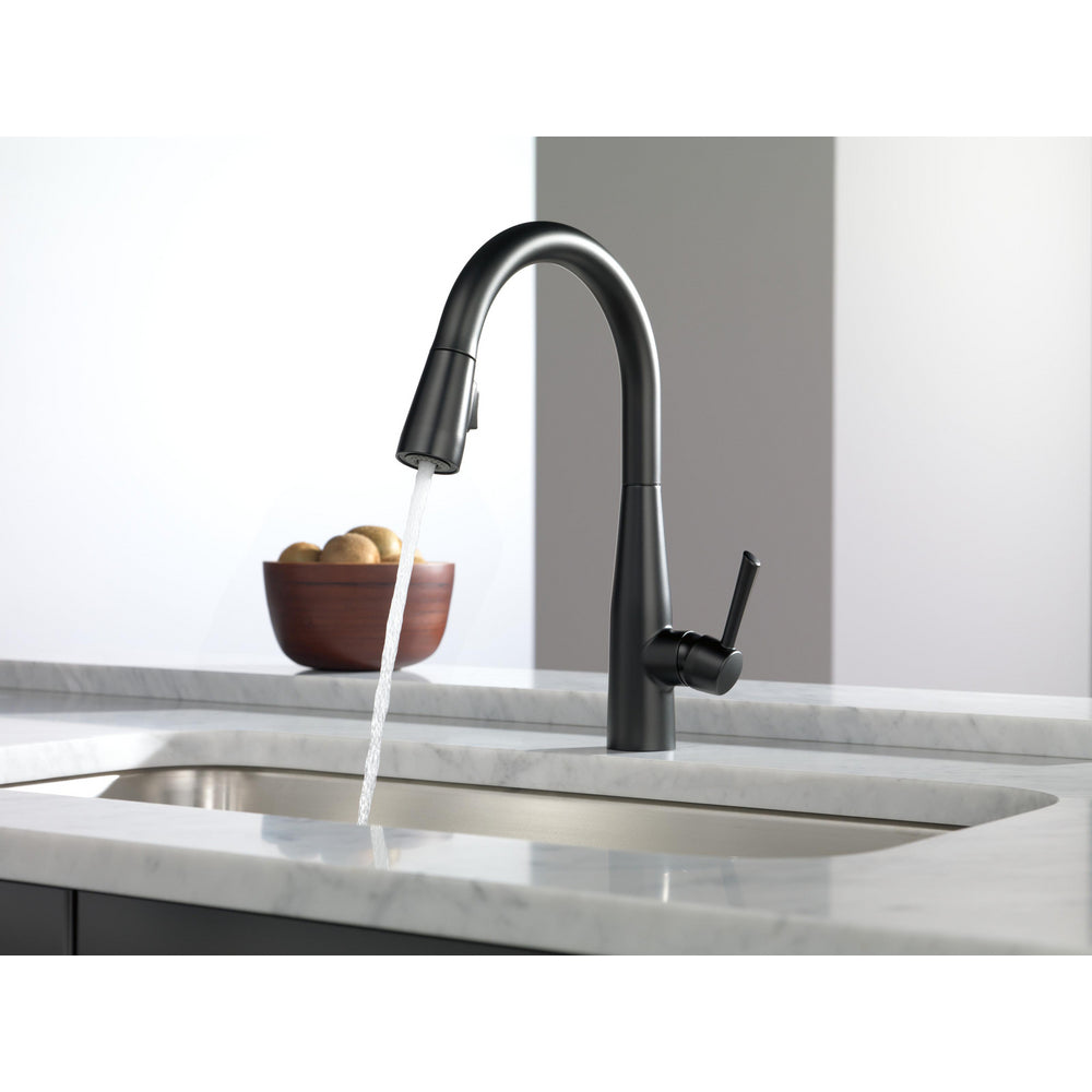 Delta Essa Single Handle Pull-Down Kitchen Faucet - 9113