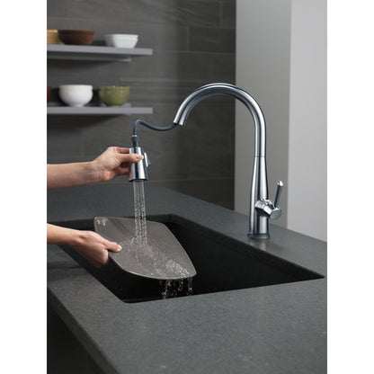 Delta Essa Single Handle Pull-Down Kitchen Faucet with Touch2O Technology - 9113T