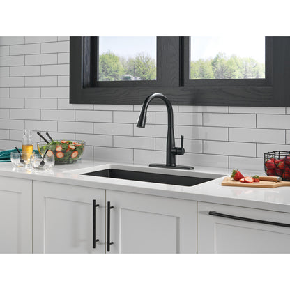 Delta Essa Touch2O Technology Kitchen Faucet with Touchless Technology - 9113TL