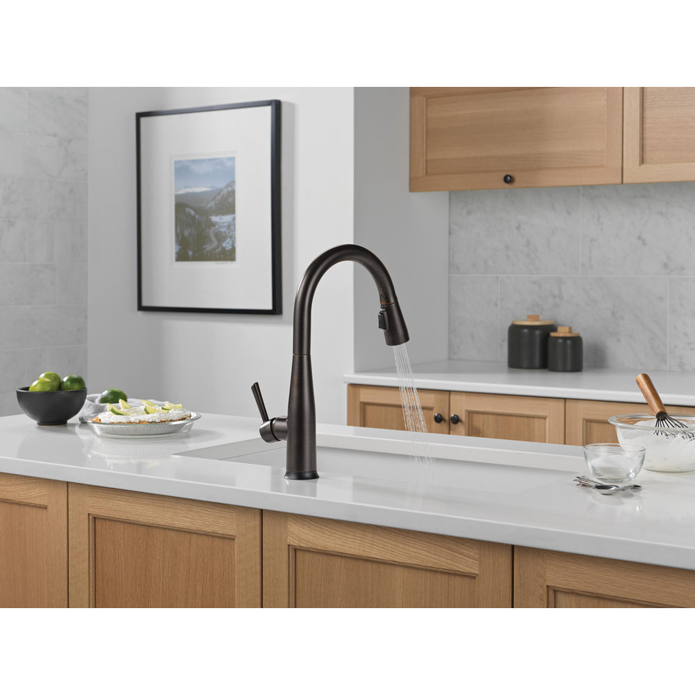 Delta Essa Touch2O Technology Kitchen Faucet with Touchless Technology - 9113TL