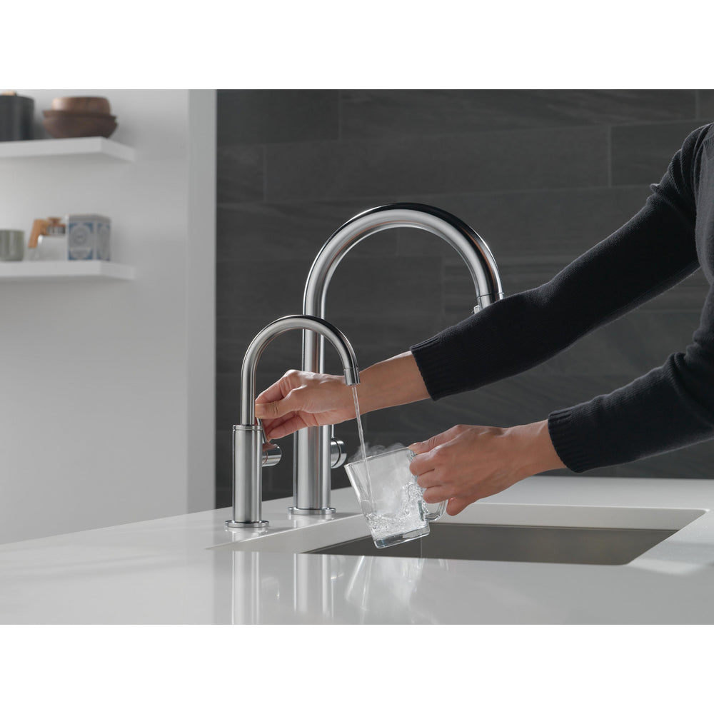 Distributeur d'eau chaude instantanée Delta contemporain et rond - 1930LF-H