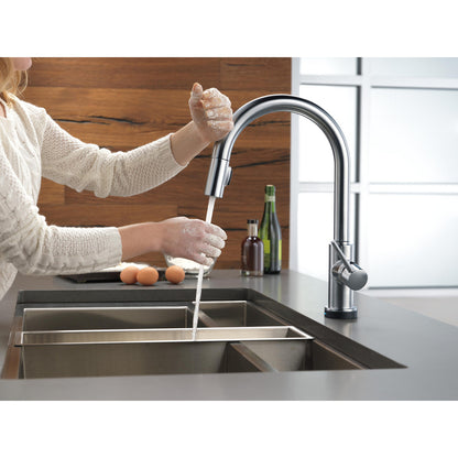 Delta Trinsic Single Handle Pull-Down Kitchen Faucet with Touch2O Technology - 9159T
