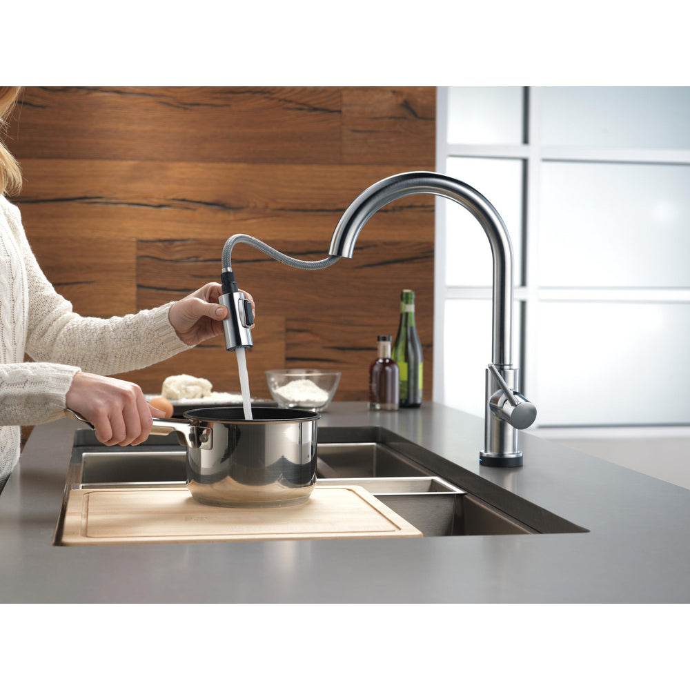 Delta Trinsic Single Handle Pull-Down Kitchen Faucet with Touch2O Technology - 9159T