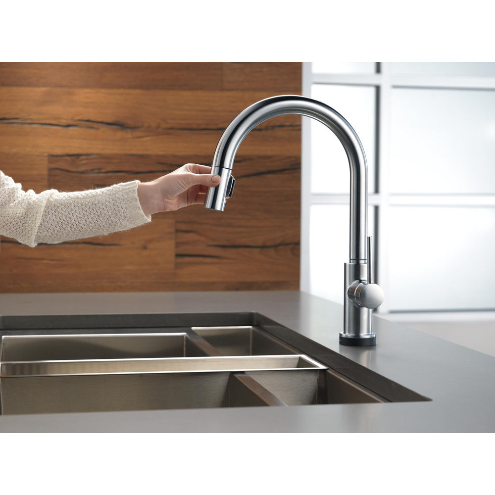 Delta Trinsic Single Handle Pull-Down Kitchen Faucet with Touch2O Technology - 9159T