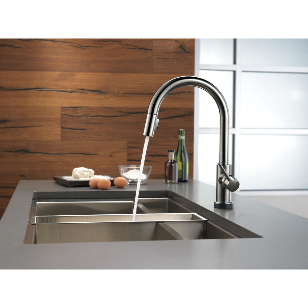 Delta Trinsic Single Handle Pull-Down Kitchen Faucet with Touch2O Technology - 9159T