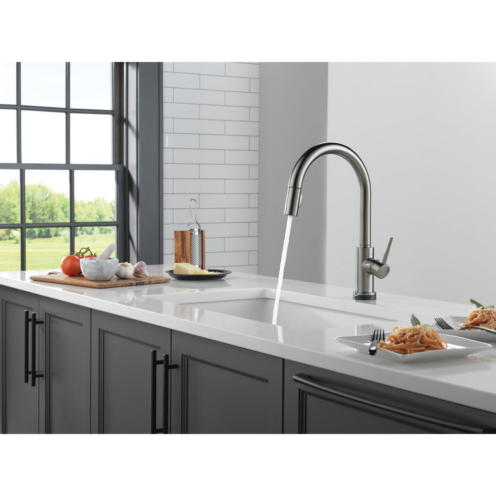 Delta Trinsic Touch2O Technology Kitchen Faucet with Touchless Technology - 9159TL