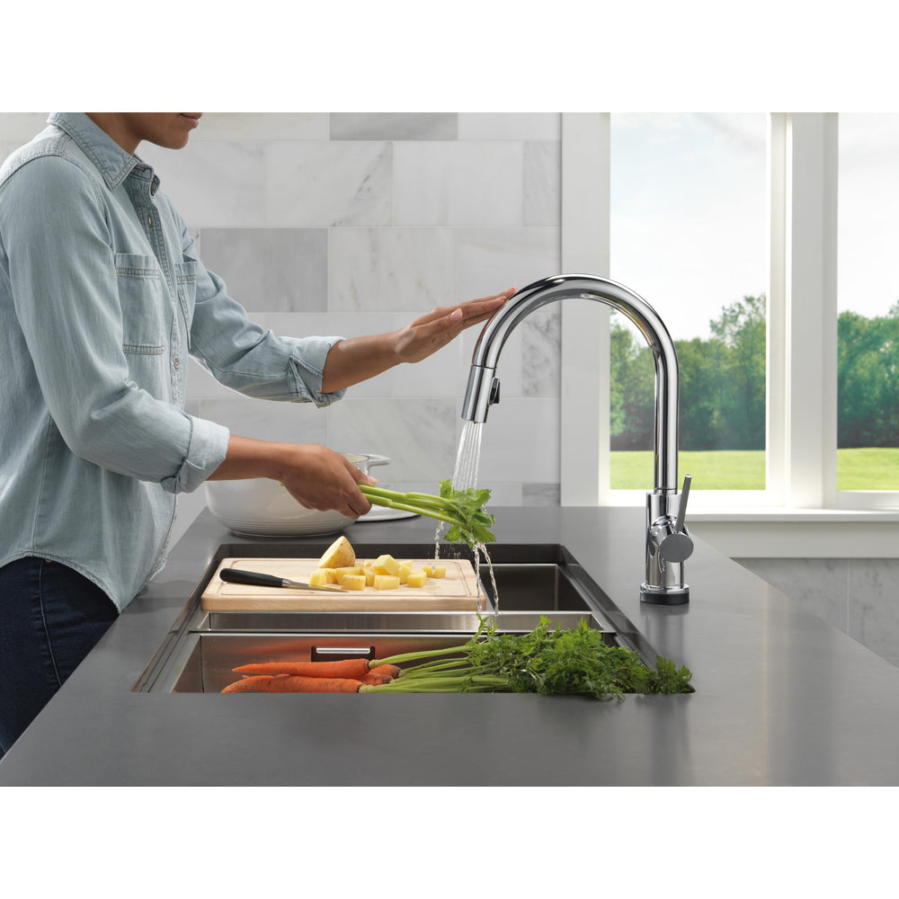 Delta Trinsic VoiceIQ Kitchen Faucet with Touch2O Technology with Touchless Technology - 9159TLV