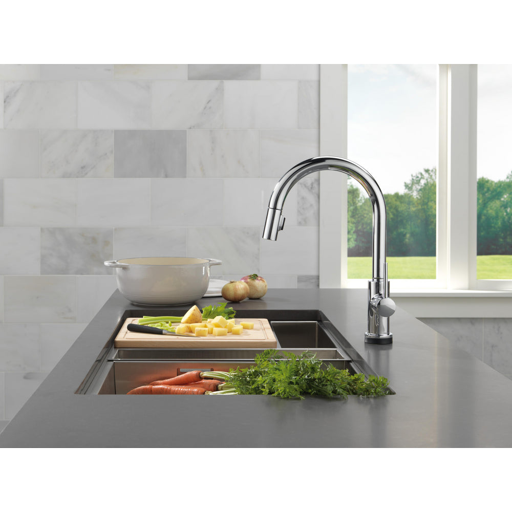 Delta Trinsic VoiceIQ Kitchen Faucet with Touch2O Technology with Touchless Technology - 9159TLV