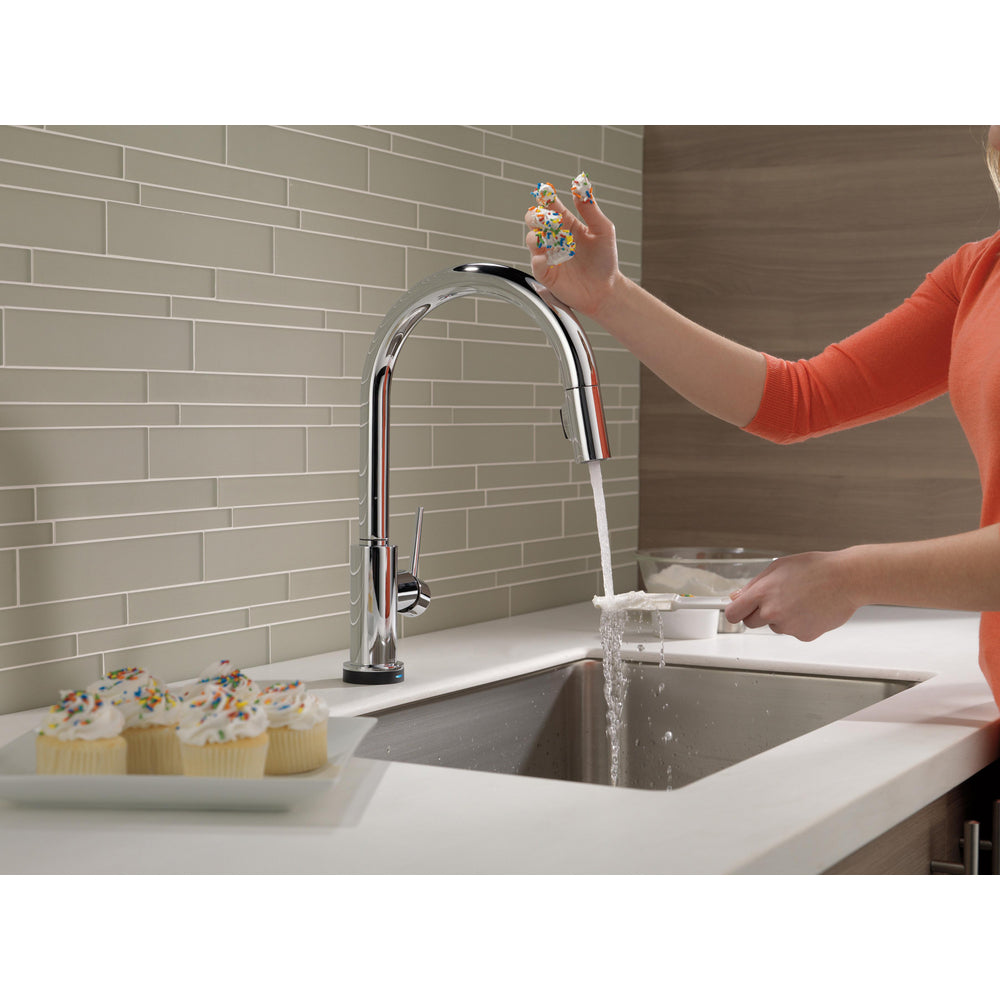 Delta Trinsic VoiceIQ Single-Handle Pull-Down Kitchen Faucet with Touch2O Technology - 9159TV