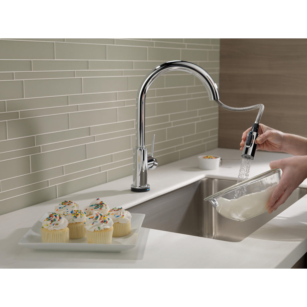 Delta Trinsic VoiceIQ Single-Handle Pull-Down Kitchen Faucet with Touch2O Technology - 9159TV