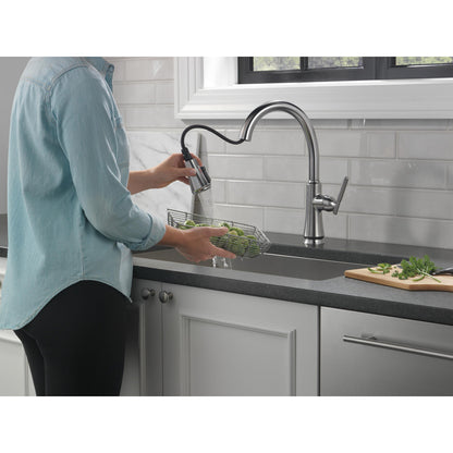 Delta Coranto Single Handle Pull-Down Kitchen Faucet - 9179