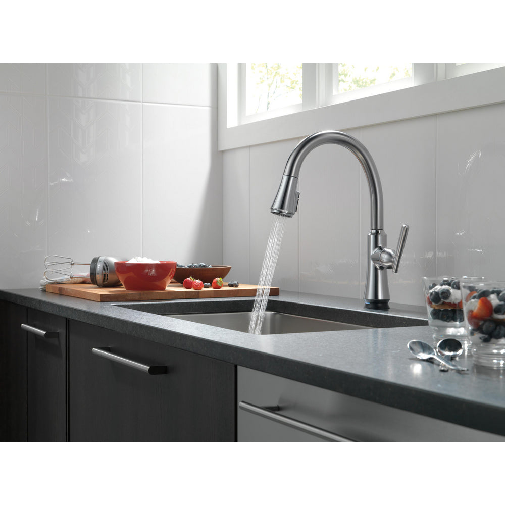 Delta Coranto Single Handle Pull-Down Kitchen Faucet with Touch2O Technology - 9179T