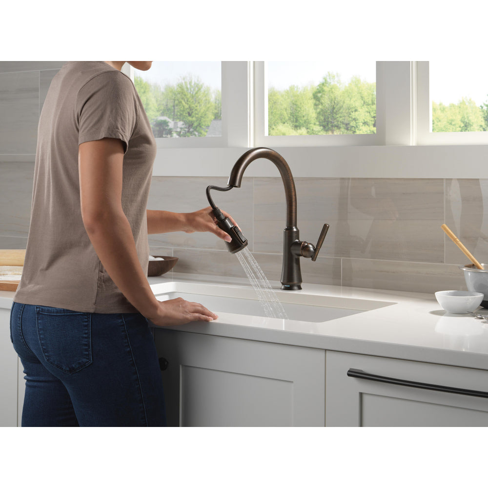 Delta Coranto Touch2O Technology Kitchen Faucet with Touchless Technology - 9179TL