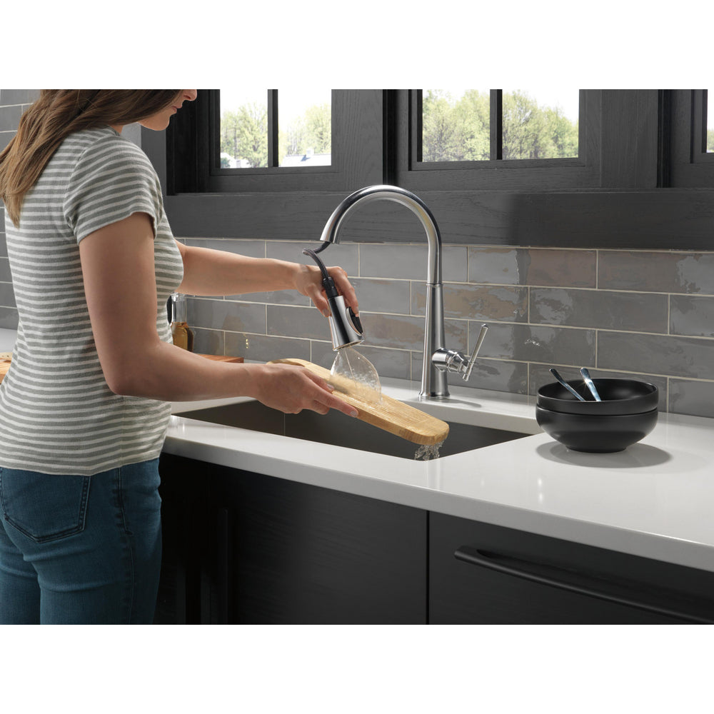 Delta Emmeline Single Handle Pull-Down Kitchen Faucet - 9182