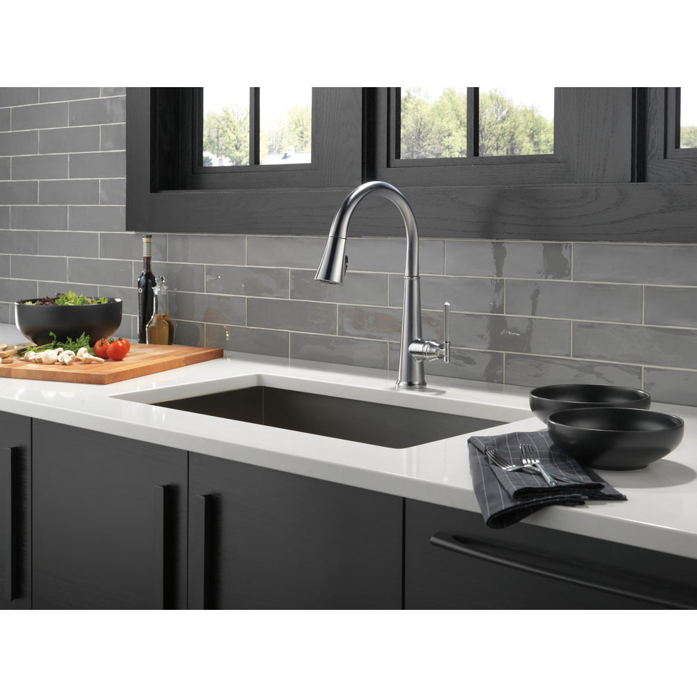 Delta Emmeline Single Handle Pull-Down Kitchen Faucet - 9182