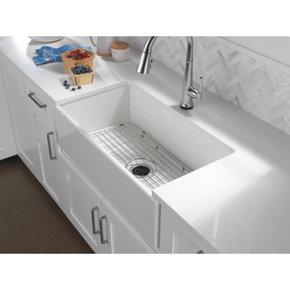 Delta Emmeline Single Handle Pull-Down Kitchen Faucet with Touch2O Technology - 9182T