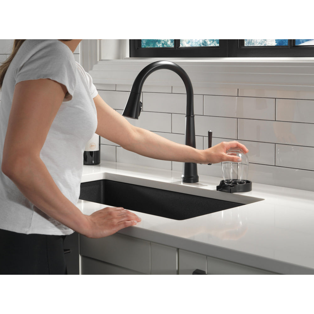 Delta Emmeline Single Handle Pull-Down Kitchen Faucet with Touch2O Technology - 9182T