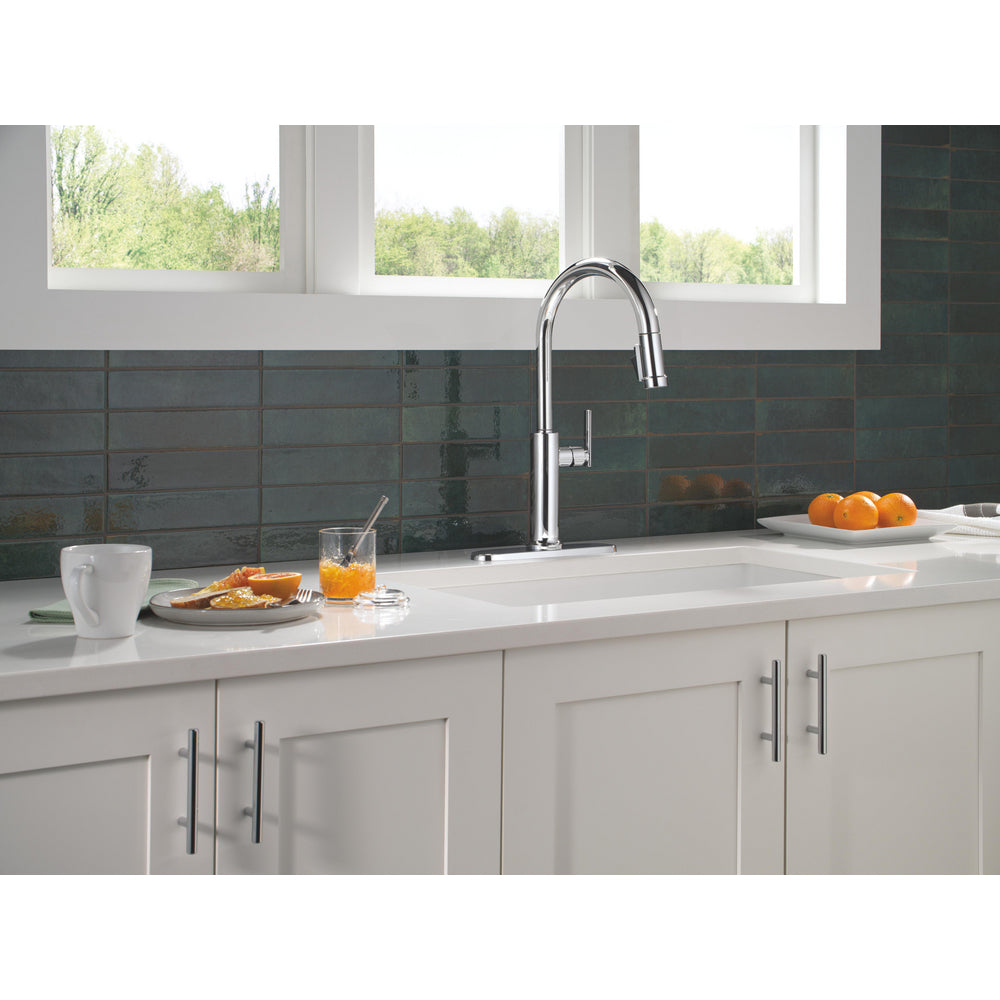 Delta Altado Pulldown Kitchen Faucet - 9186-DST