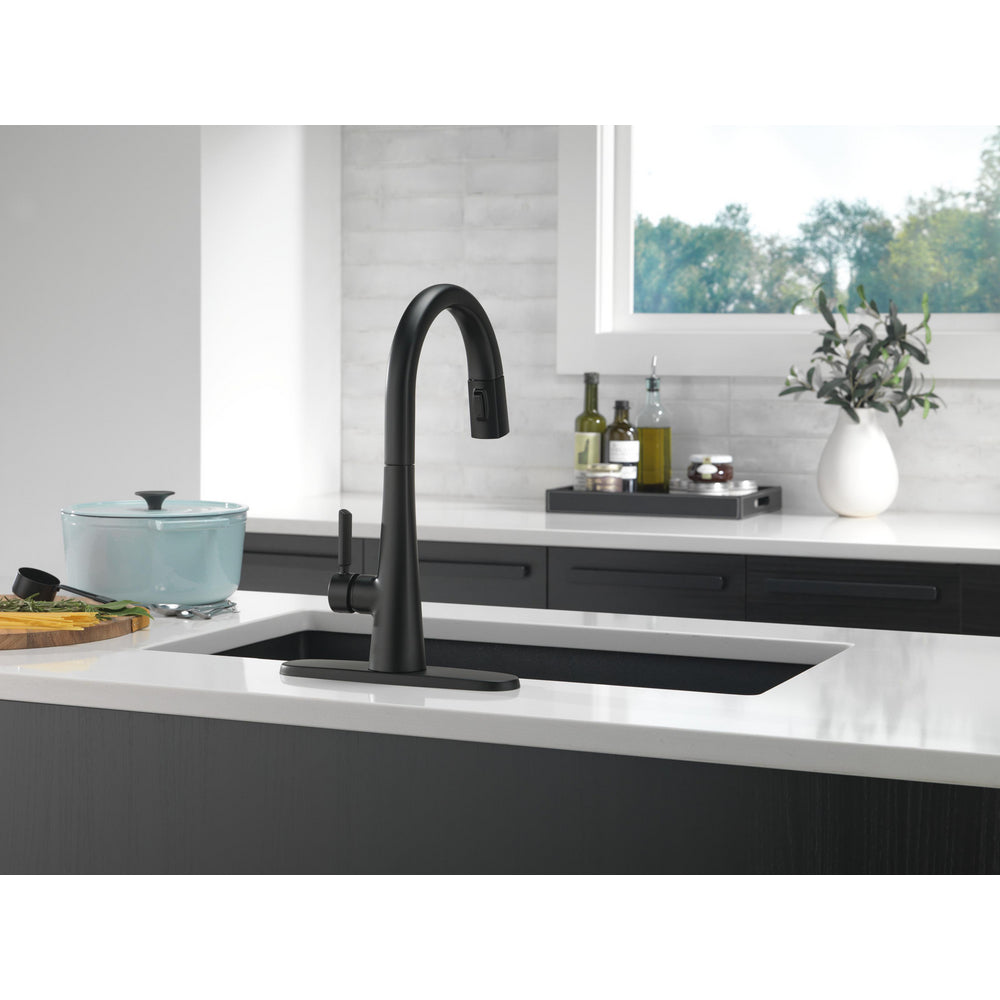 Delta Monrovia Single Handle Pull-Down Kitchen Faucet - 9191